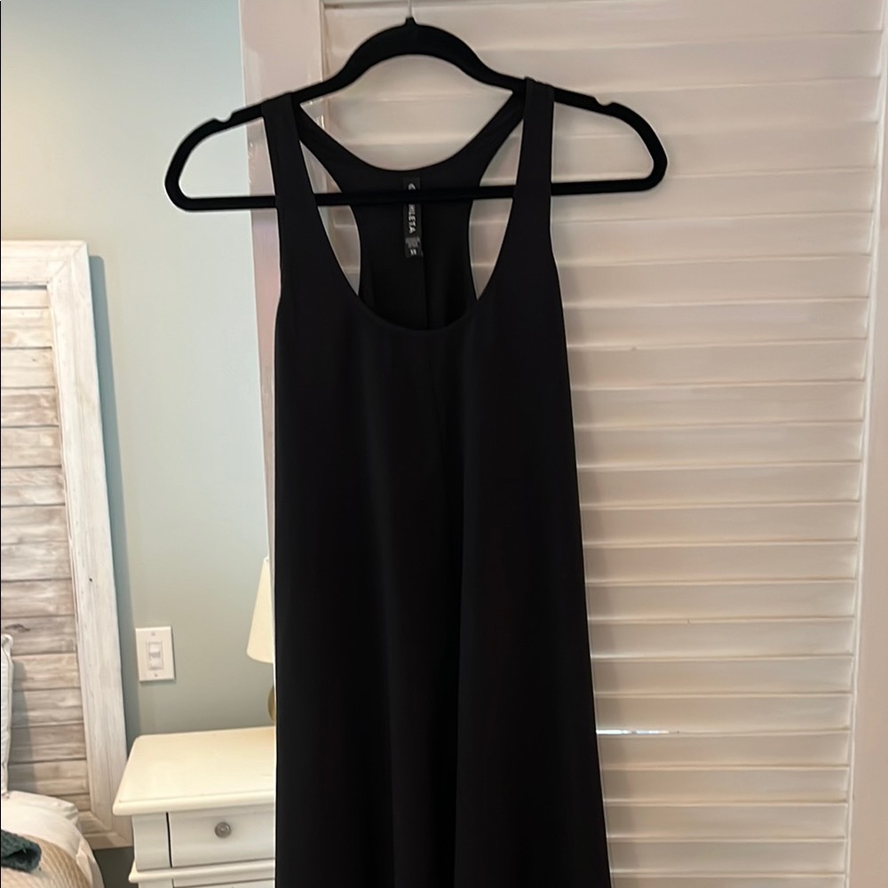 Athleta Black Sleeveless Top